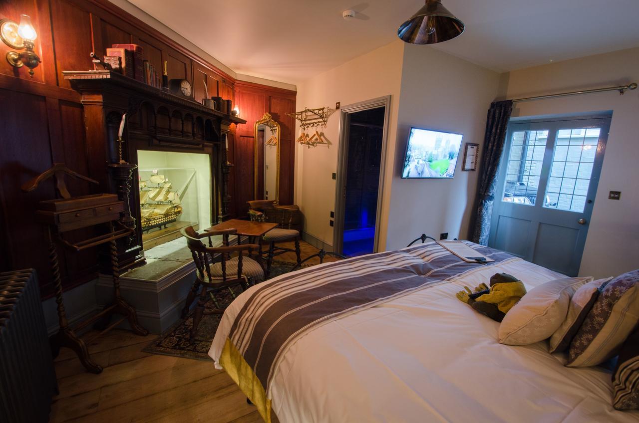 Estalagem 1777. At The Albion 4*